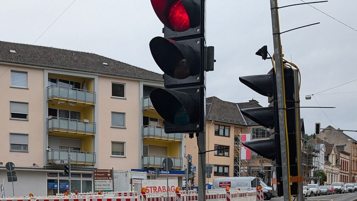 Kaputte Baustellen-Ampeln